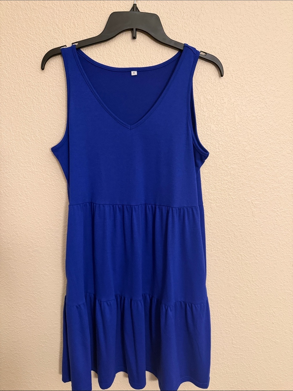 Sleeveless V-Neck Tiered Dress in Royal Blue
